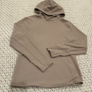 lululemon sweatshirt